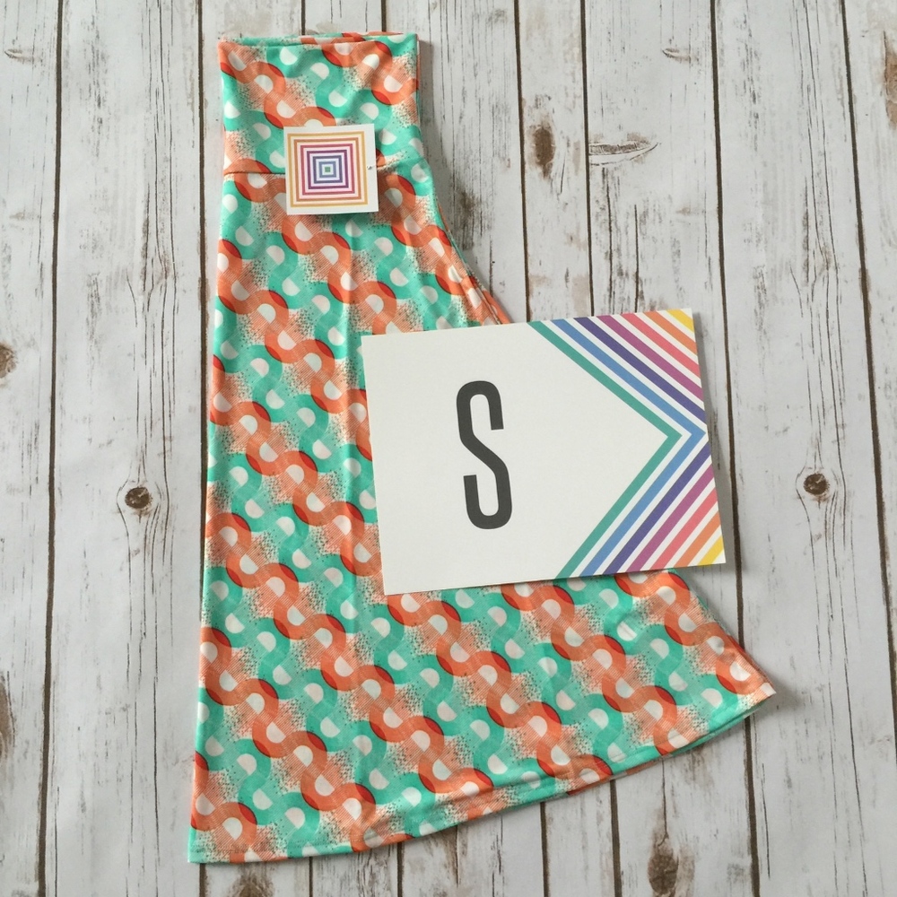 🏷️ New With Tags LuLaRoe Azure Skirt